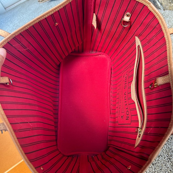 Never full MM monogram - Picture 8 of 10